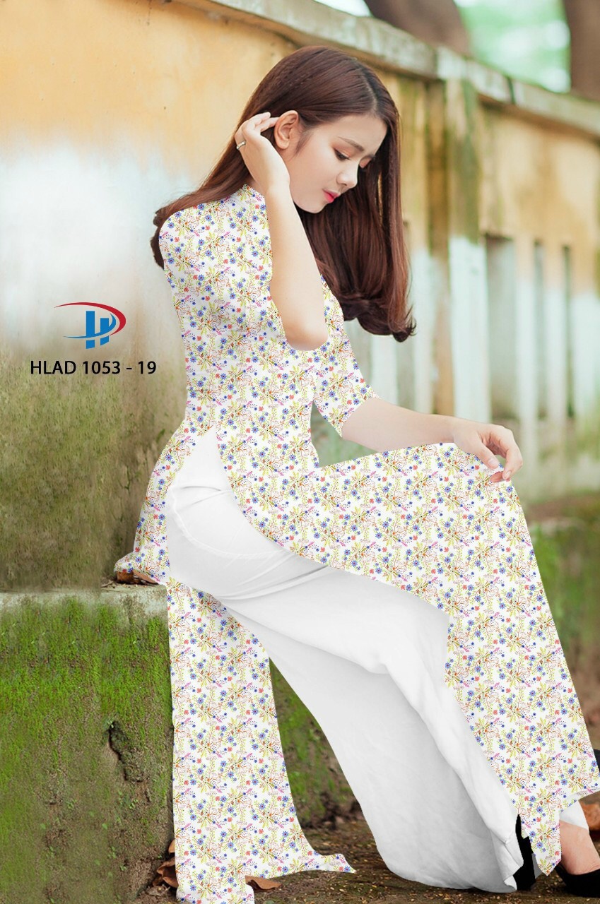 BST-99-Vai-ao-dai-Hoa-Nhi-nen-trang (24)