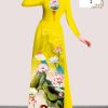 Vai-ao-dai-di-le-chua