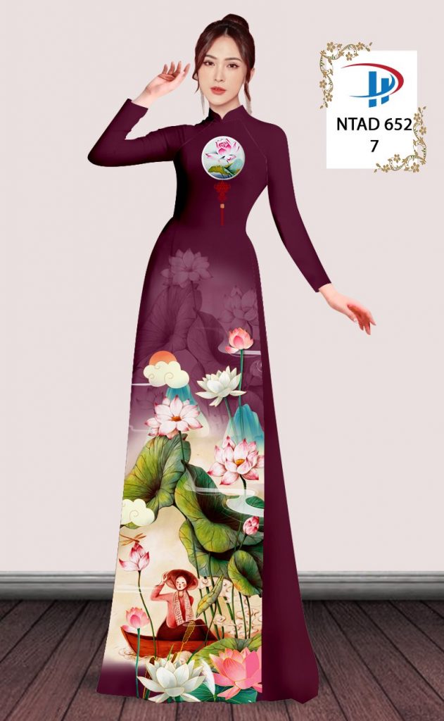 Vai-ao-dai-hoa-sen-di-le-chua